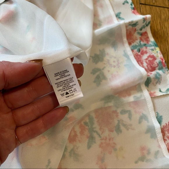 BNWT 1.State Floral Wrap Dress! - Picture 6 of 6